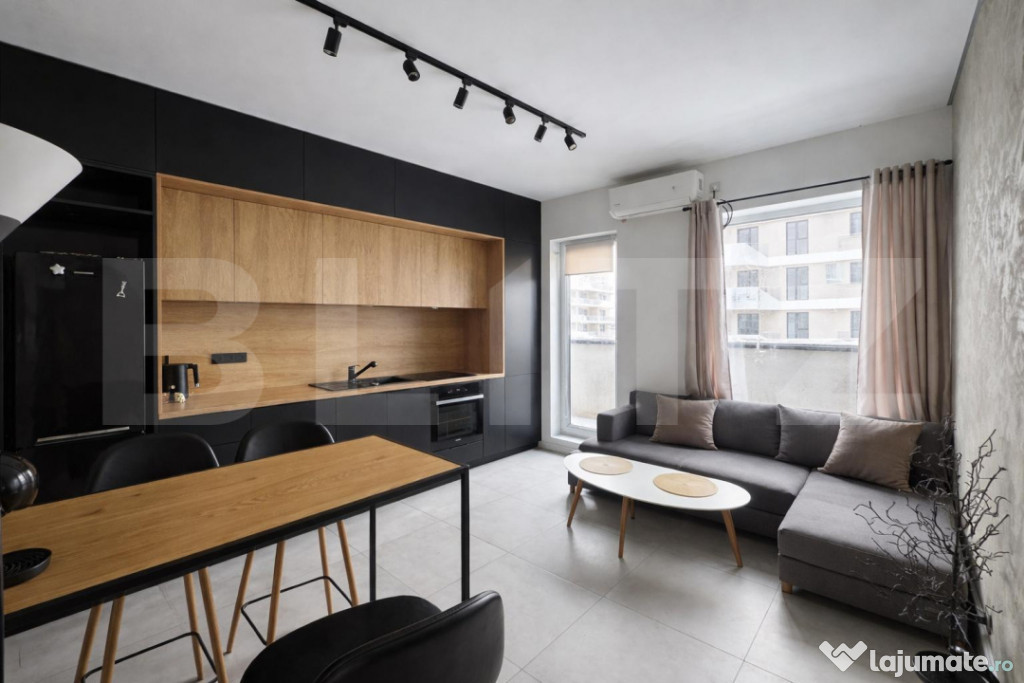 Apartament superb, 2 camere cu terasa de 18 mp, zona Eroilor