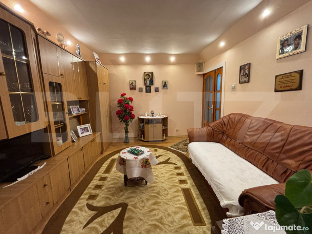 Apartament 3 camere, 65 mp, zona Dancu