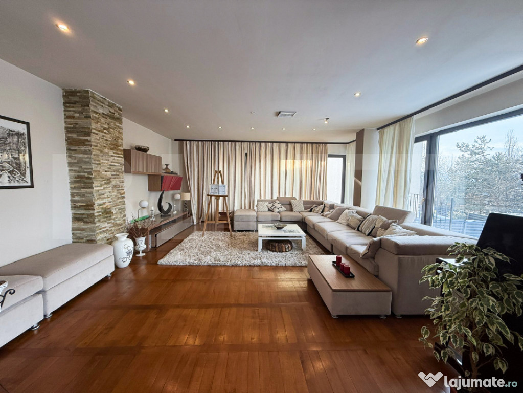 Vilă de Lux în Europa | Panoramă Superbă