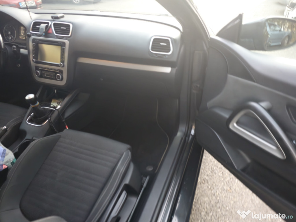 Vând Scirocco urgent