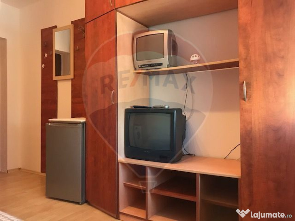 Garsonieră de vânzare 17 mp, etajul 2, zona UTA