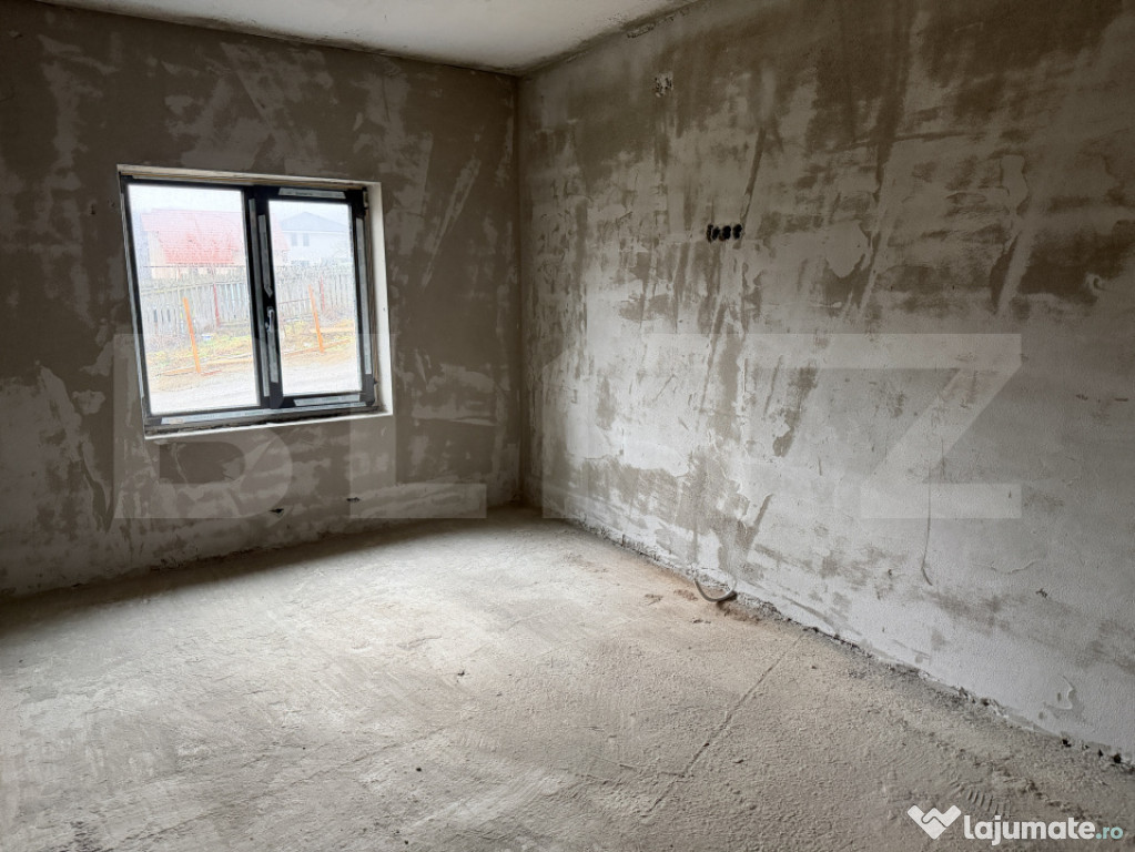 Apartament 3 camere, 77 mp, decomandat in zona Morii