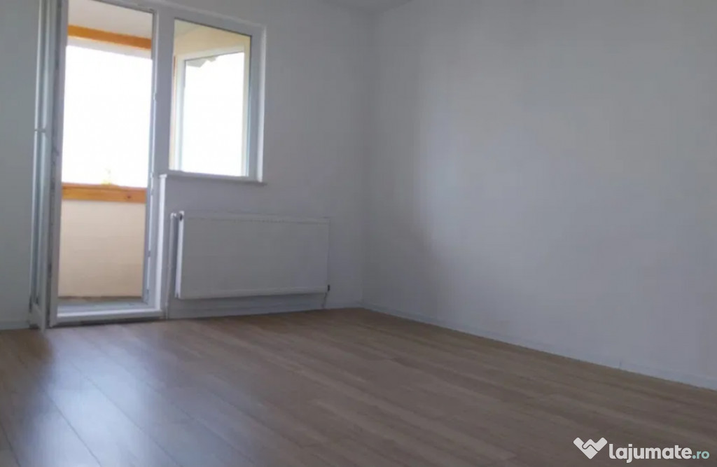 Apartament 2 camere, decomandat - zona Florilor