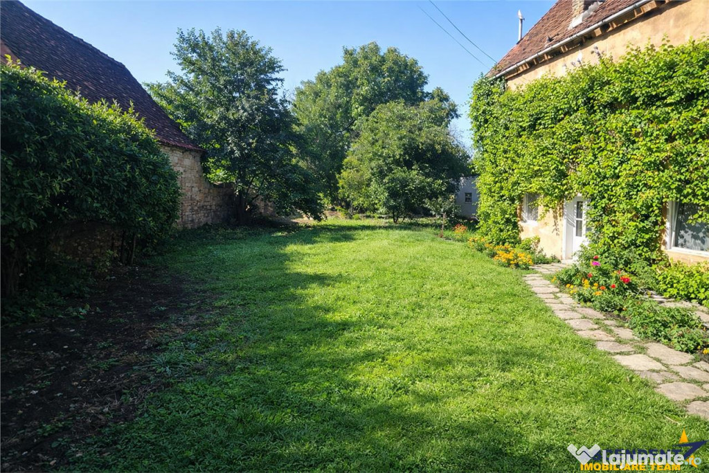 Duplex, personalizabil, cu 1.000 mp teren, Prejmer, Brasov