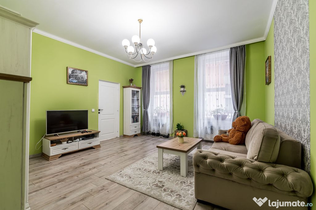 Apartament 2 camere - ultracentral - etaj intermediar