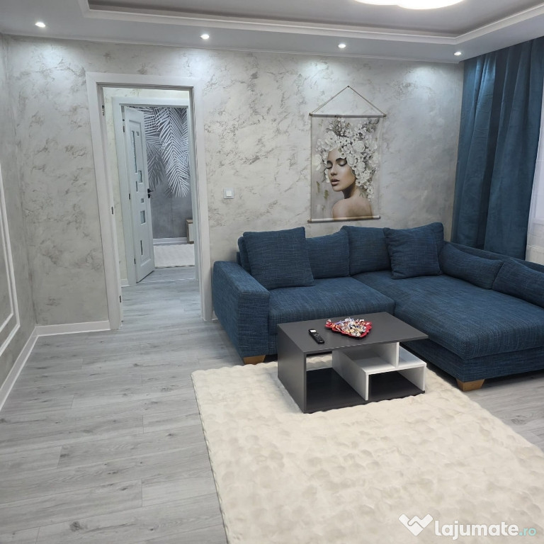 De vanzare apartament 3 camere