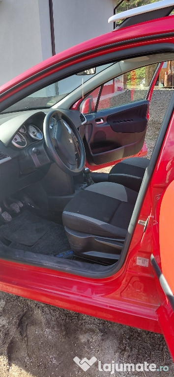 Peugeot anul2008 1.4 benzina model SW