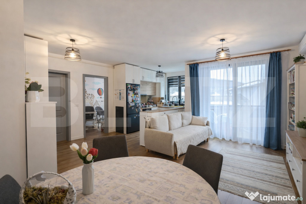 Apartament 3 camere 66 mp, parcare subterana, balcon expuner