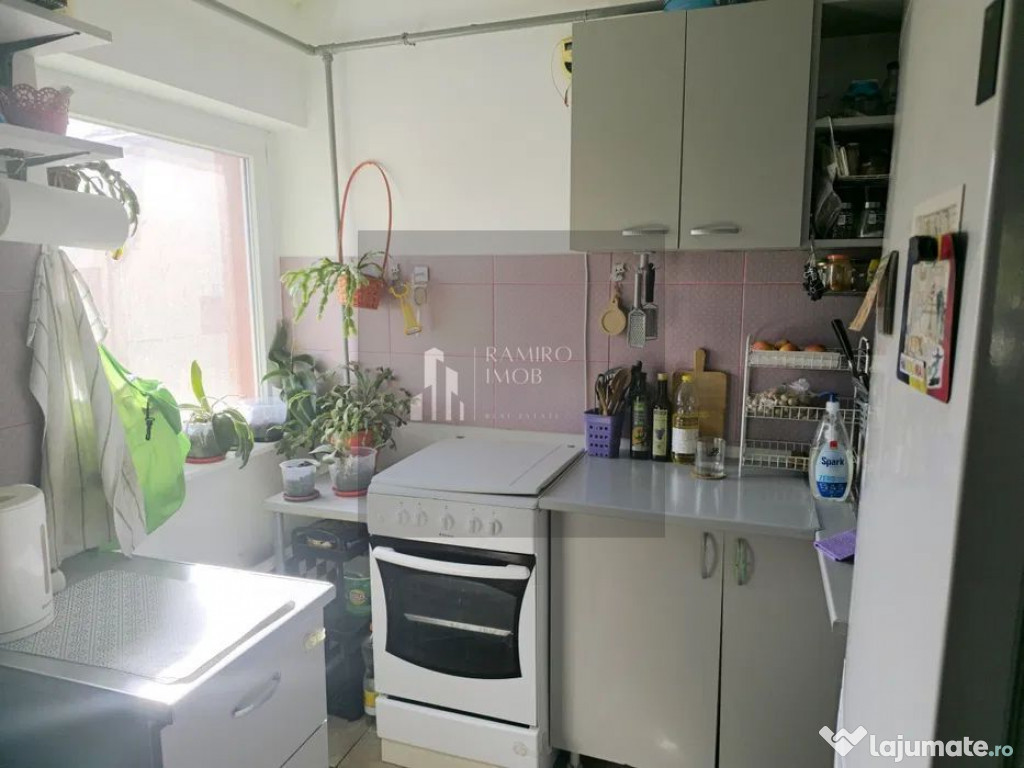 Apartament 2 camere 10 minute metrou Mihai Bravu/centrala...