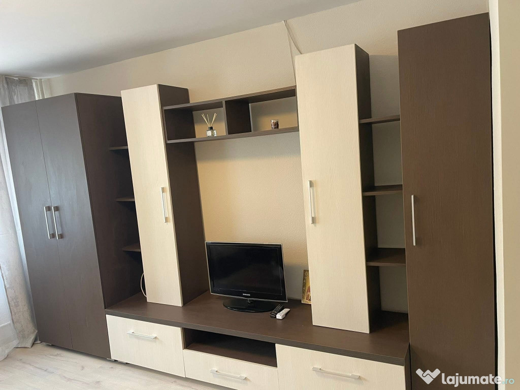 Camera de camin - zona Tractorul