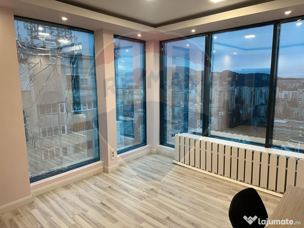 BIROU cu priveliște panoramică – Centru Civic