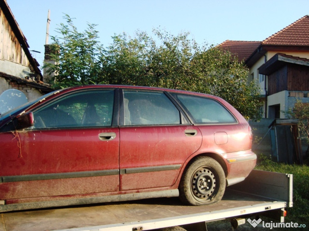 Dezmembram Volvo v40