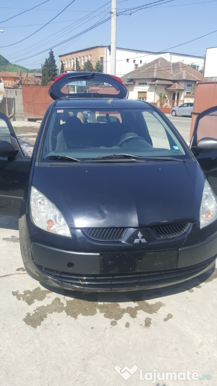 Mitsubishi colt c28