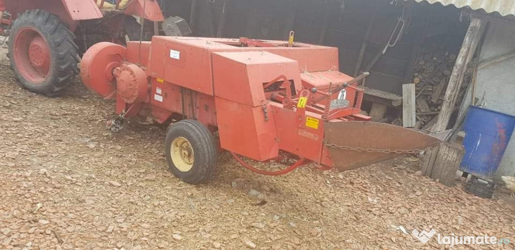 Presa de balotat Massey Ferguson 128