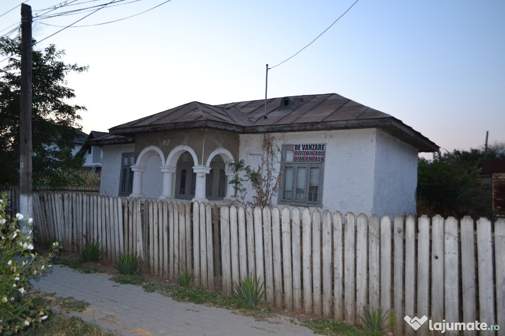 Casa situata in com.Ograda