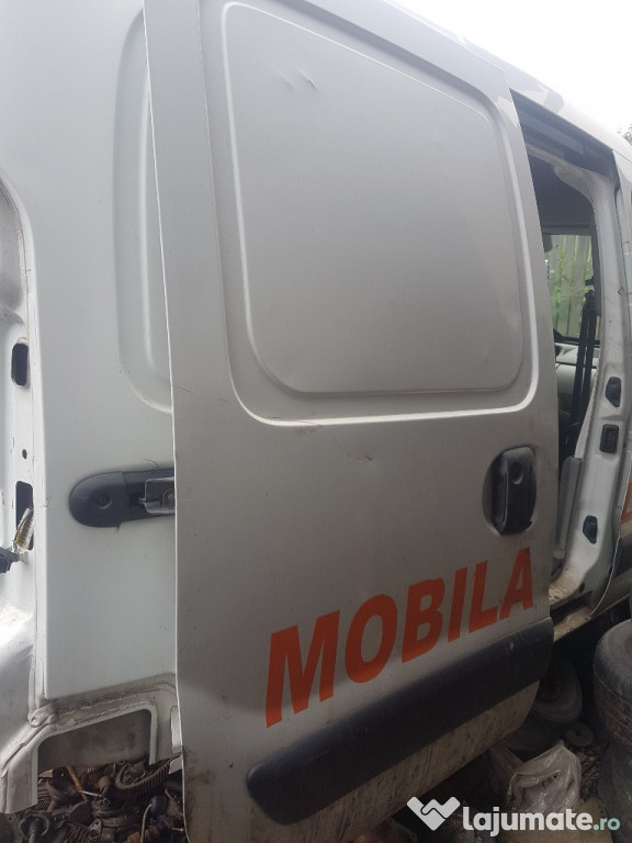 Dezmembrez renault kangoo 1.5cdi an 2005
