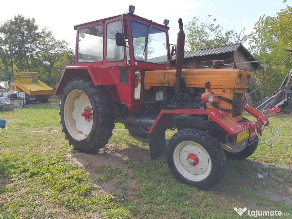 Tractor U650