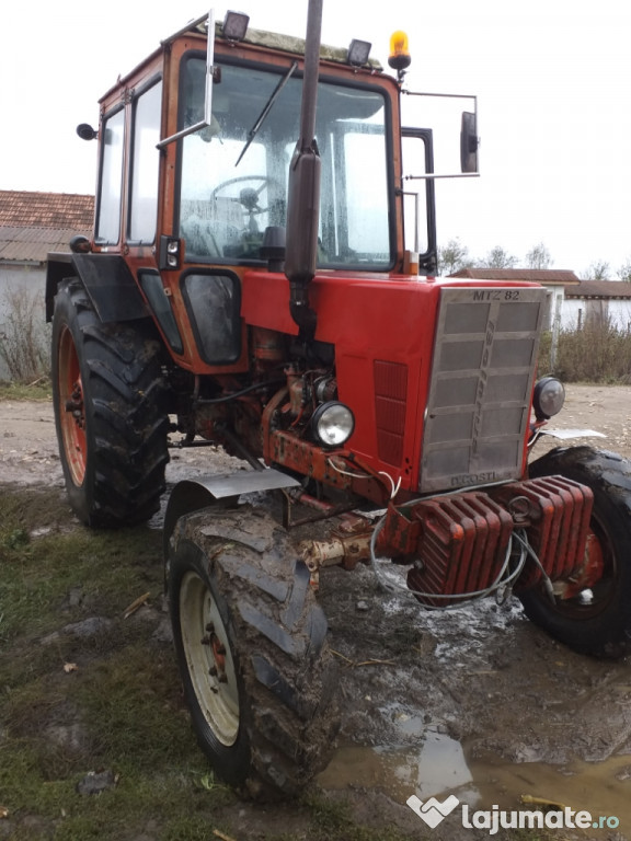 Tractor Mtz Belarus 82