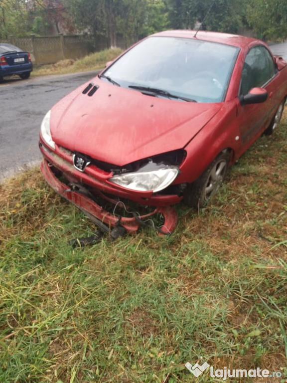 Dezmembrez peugeot 206 cc