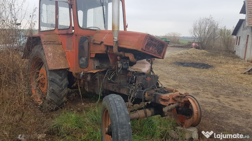 Tractor 650