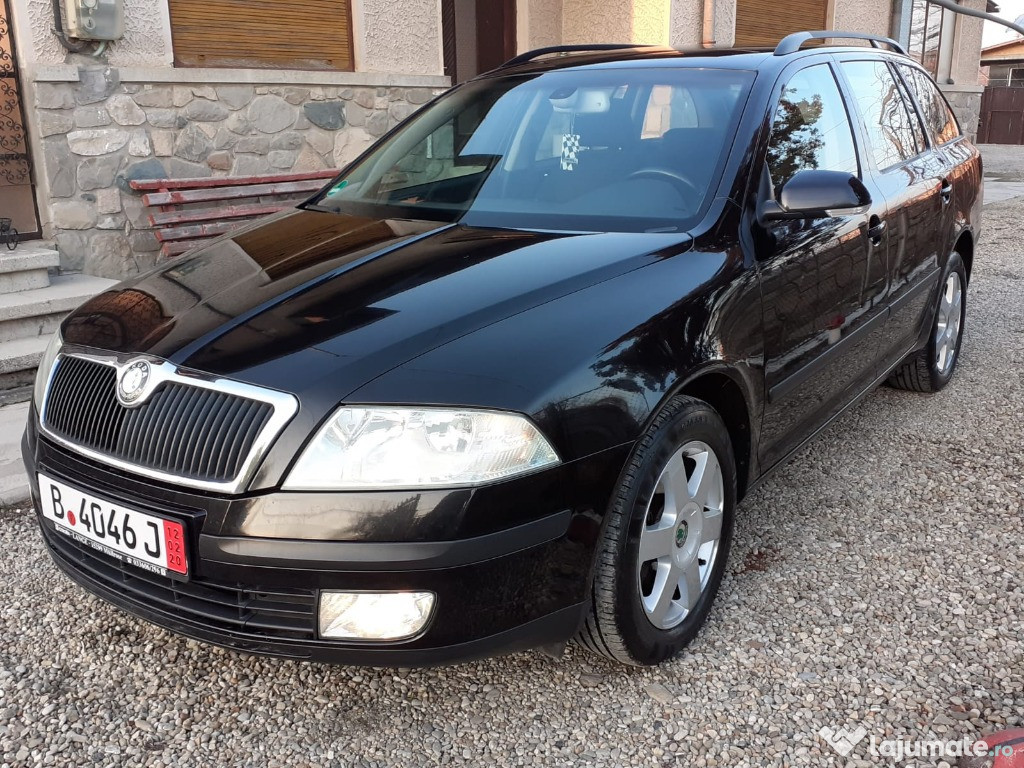 Skoda Octavia NAVY