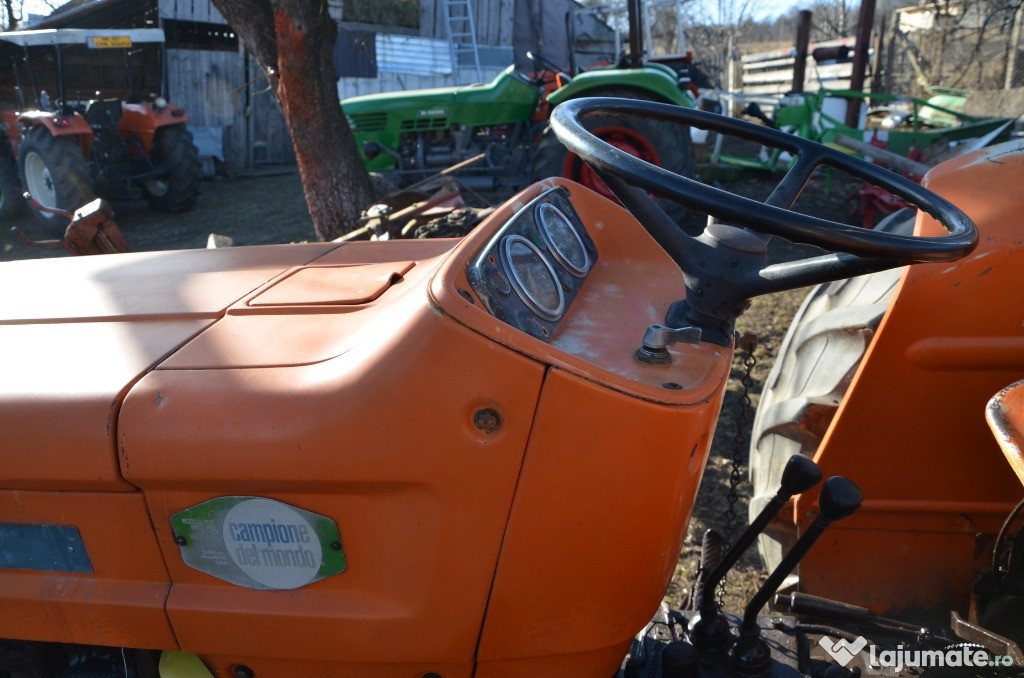 Tractor Fiat 550