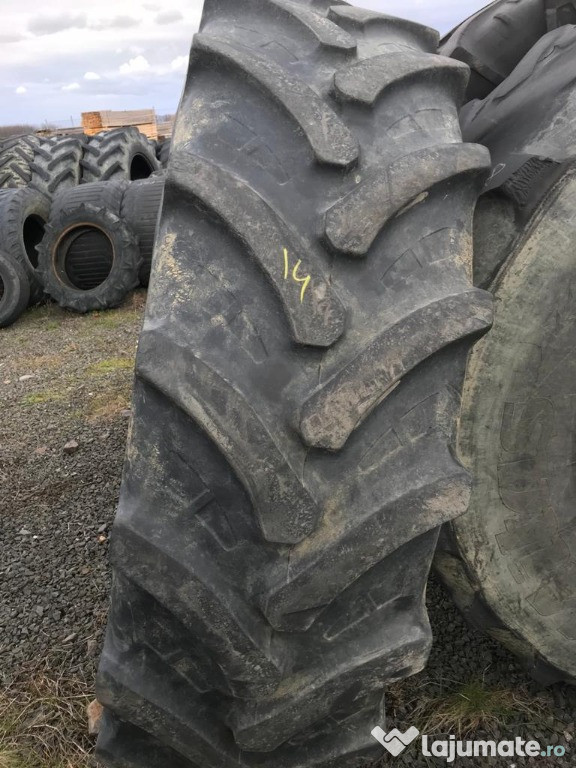 Anvelope semiuzate 520/85 R42 - 1 Buc