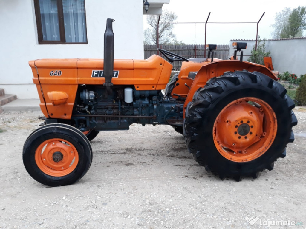 Tractor fiat 550