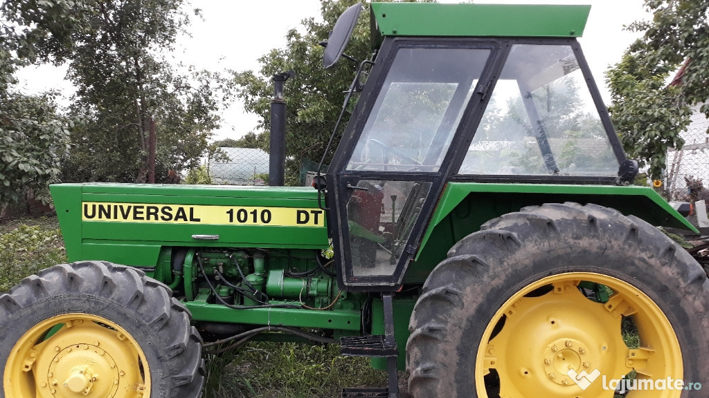 Tractor dt1010