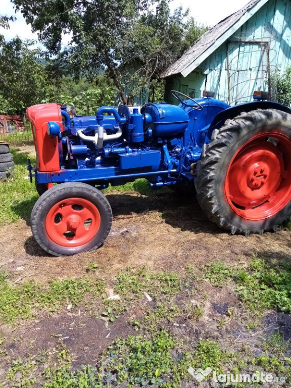 Tractor ford
