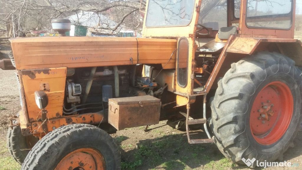 Tractor u650