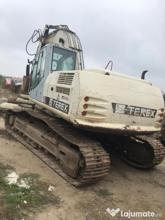 Excavator terex tc 225