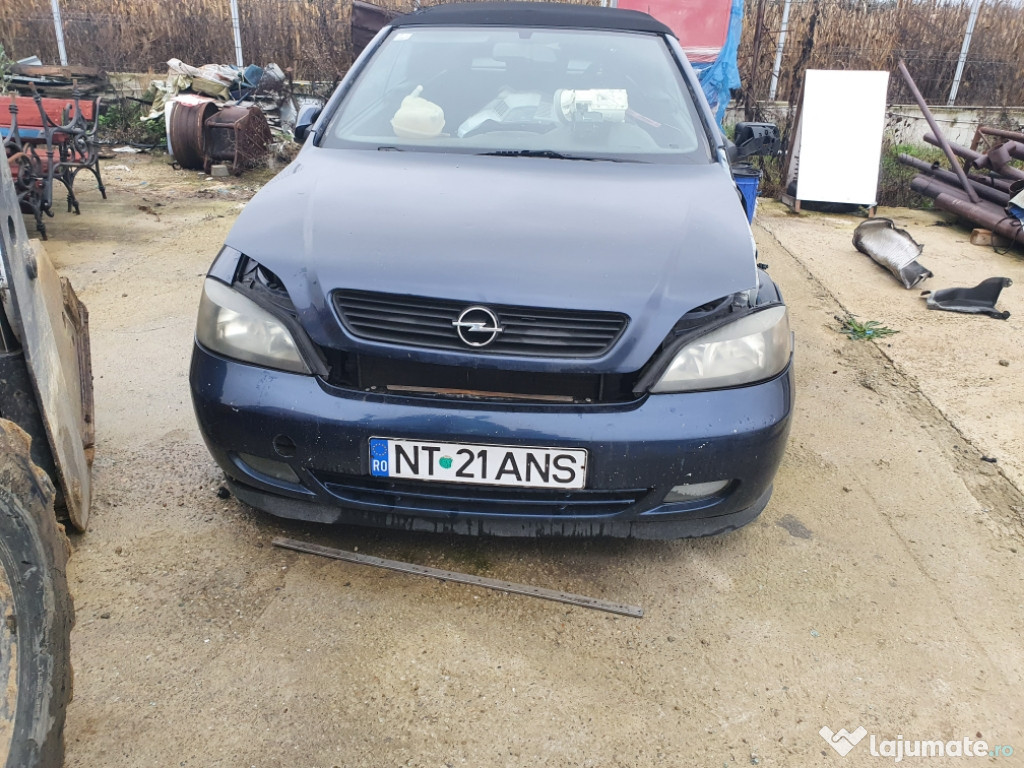 Dezmembrez opel astra bertone cabrio