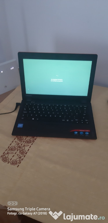 Laptop lenovo