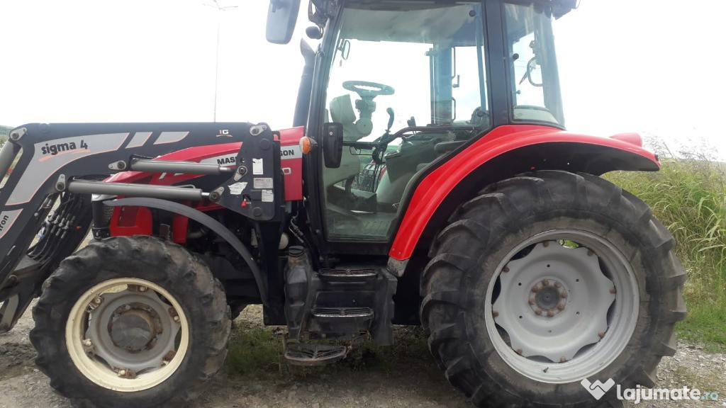 Tractor Massey Ferguson 5610