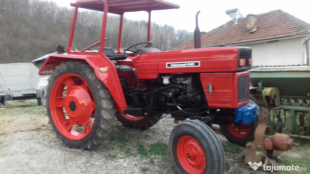 Tractor utb 445