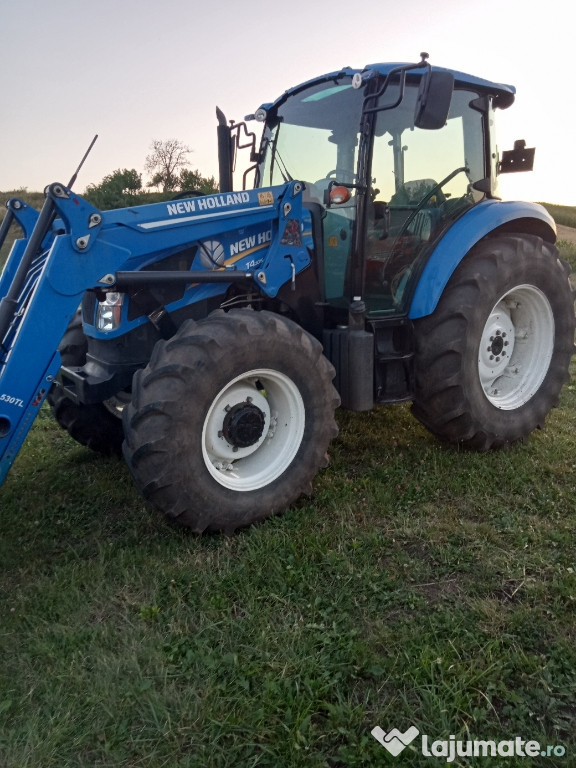 Tractor cu încărcător new Holland T4 105.