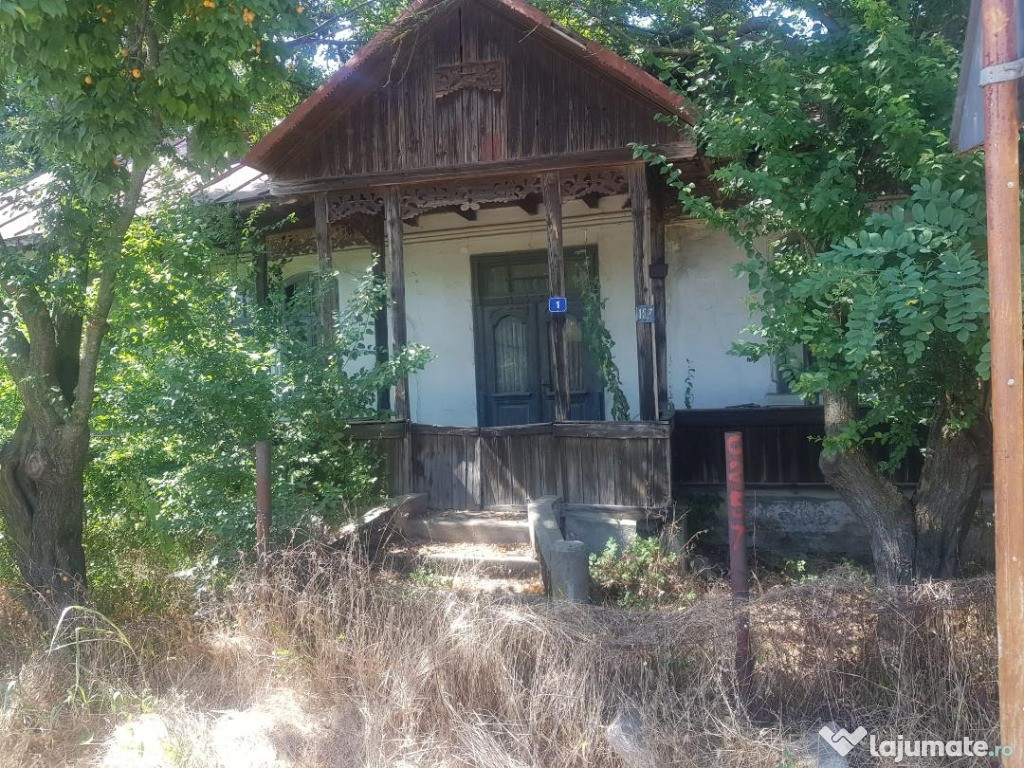 Com. Draganesti, sat Hatcarau - casa + 995 mp teren