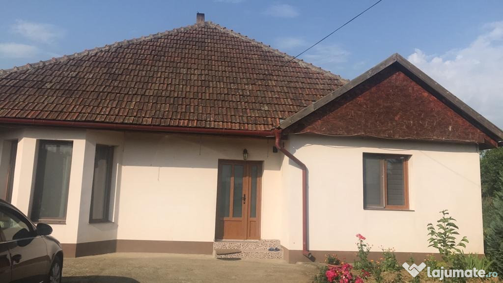 Casa în județul Bihor, sat Sanlazar, aproape de Marghita