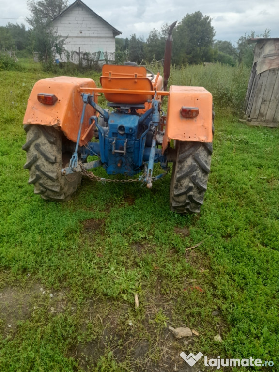 Vnd tractor