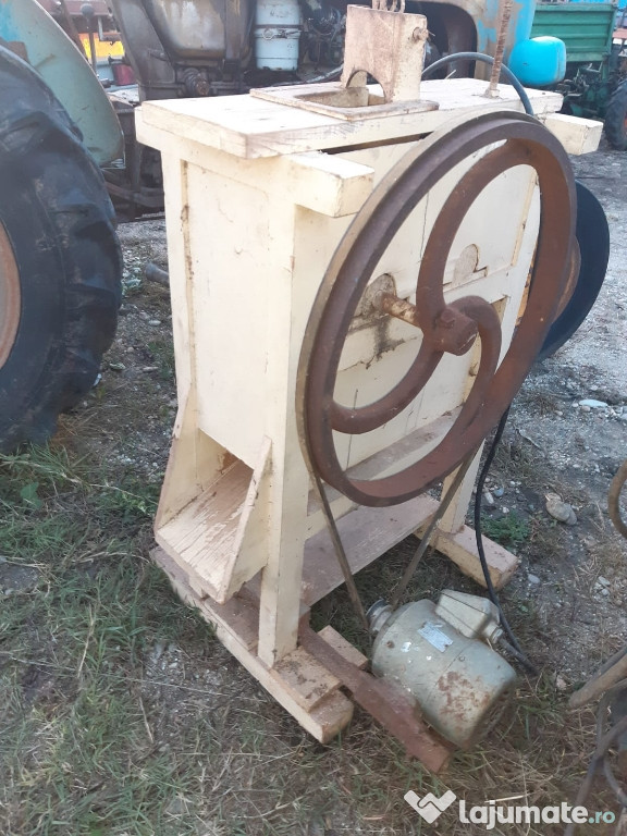 Curățătoare porumb