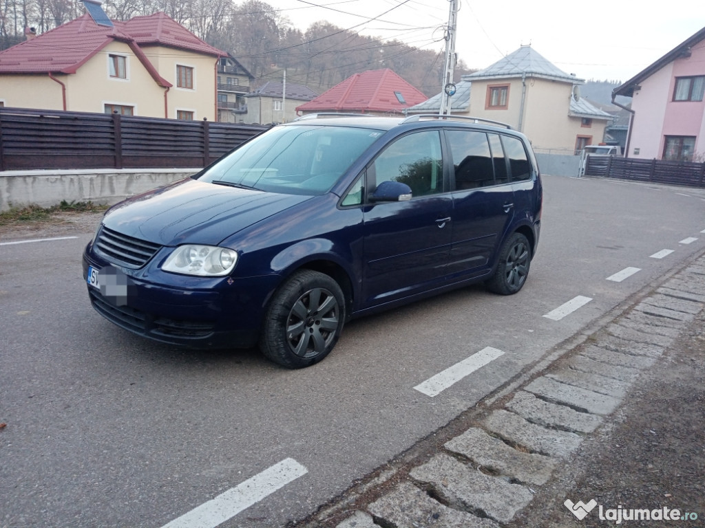 Vw touran 2.0 140 cp an 2006 7locuri