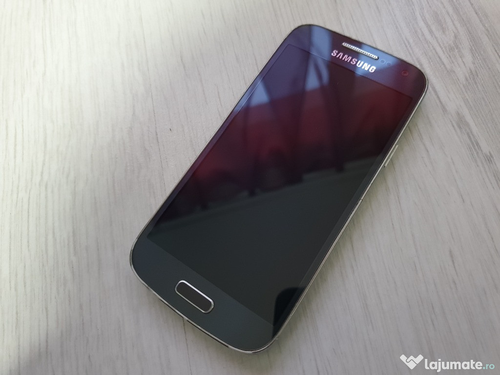 Samsung Galaxy S4 mini-pentru domnisoare si doamne