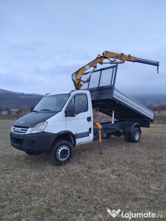 Iveco daily 65c15 detarat 3.5t basculabil și macara