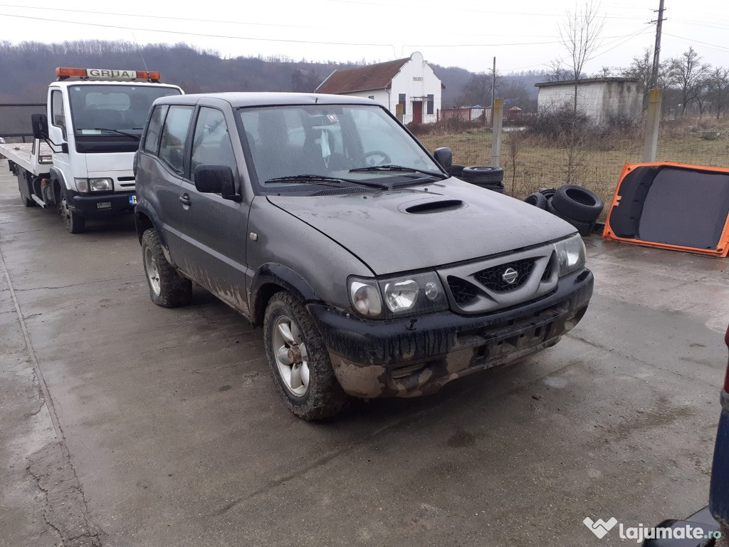 DEZMEMBREZ NISSAN TERRANO II 3P 2.7 TDI 125CP AN 2001 !