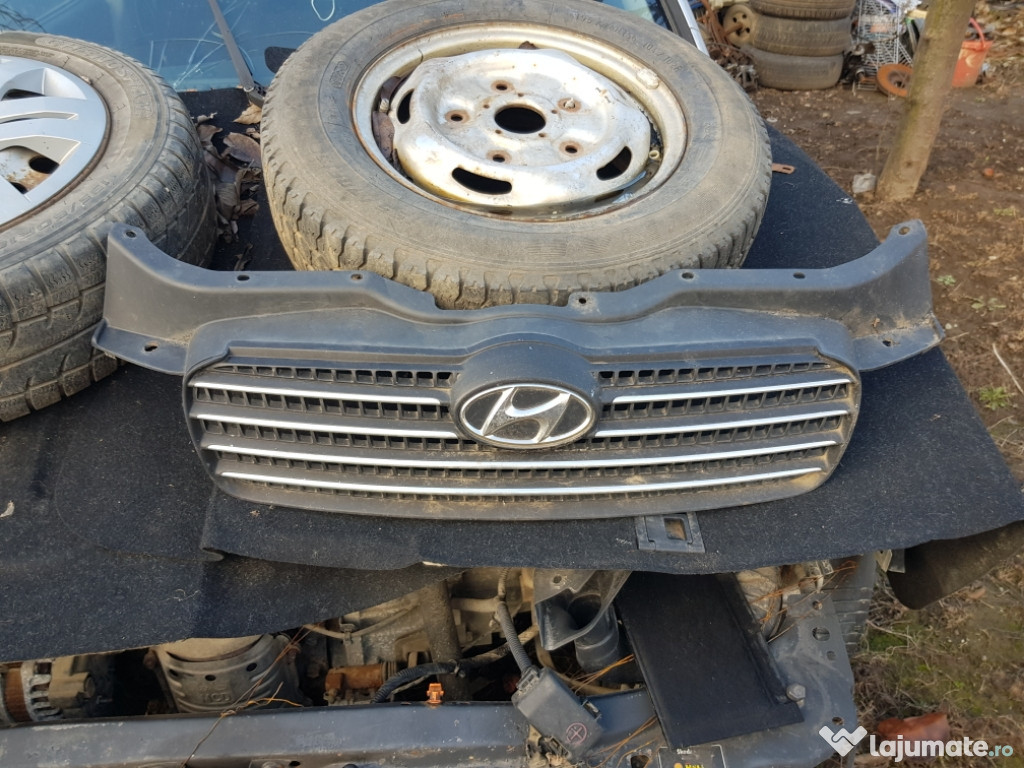 Grila hyundai accent