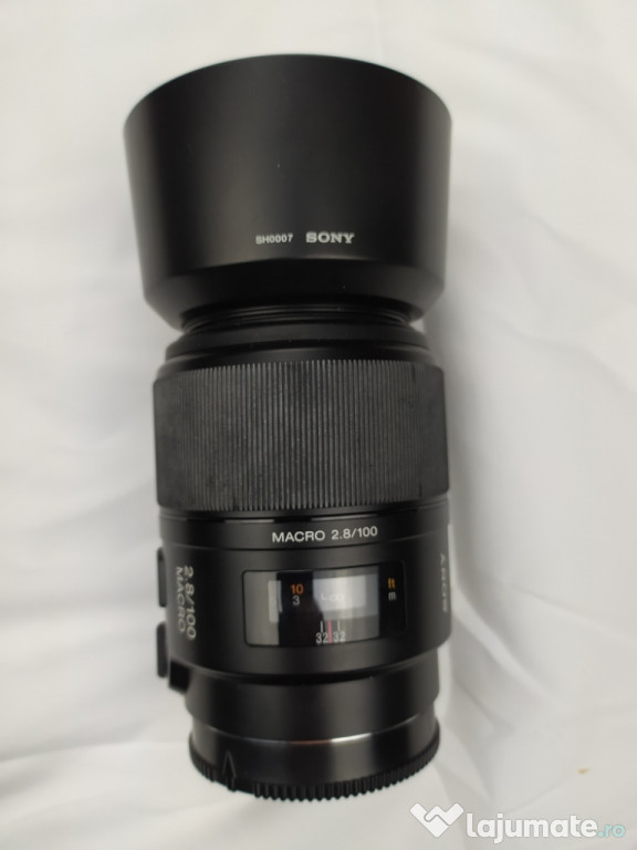 Sony 100mm f2.8 macro