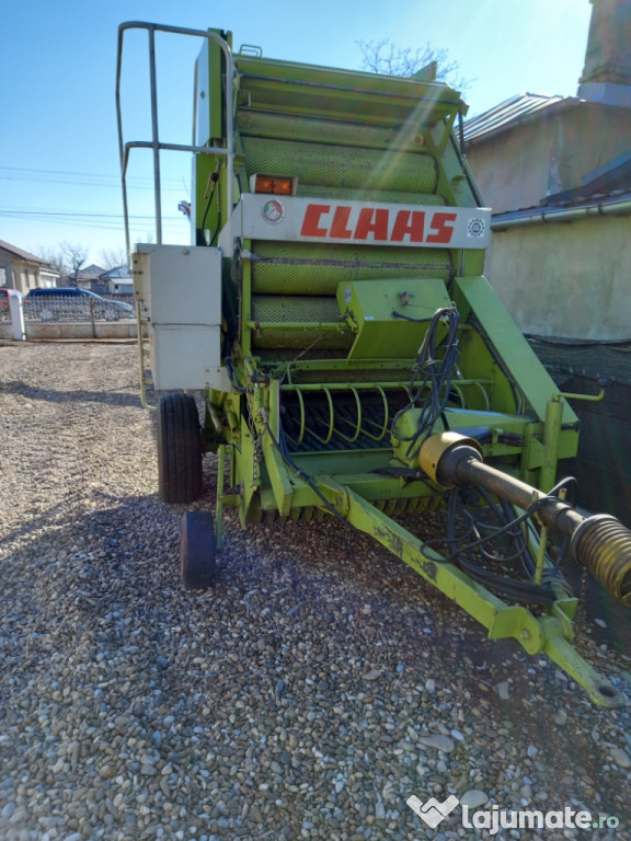 Claas Rollant 62