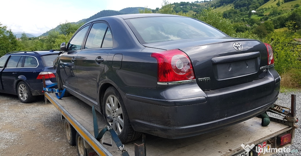 Dezmembrez Toyota Avensis 2007