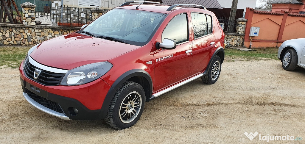 Dacia Sandero Stepway An 2013 euro 5 Motor 1.5 dci 90 cp